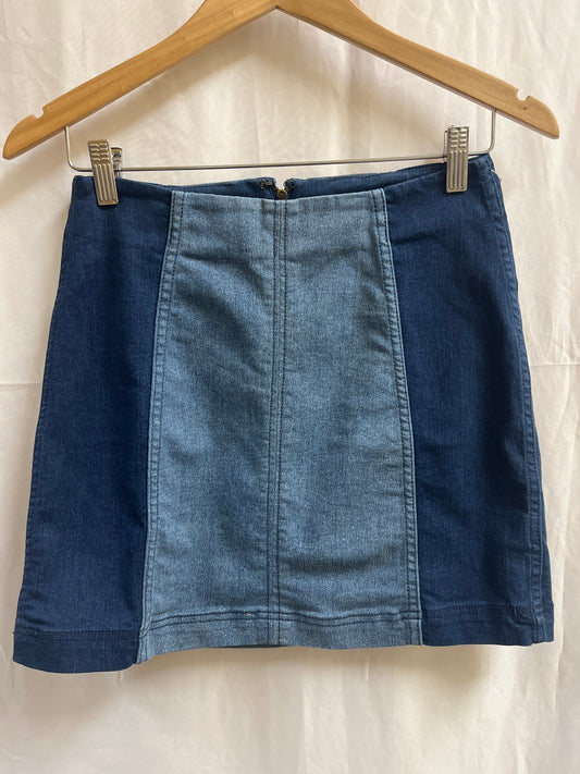 Skirt Mini & Short By Free People  Size: 2