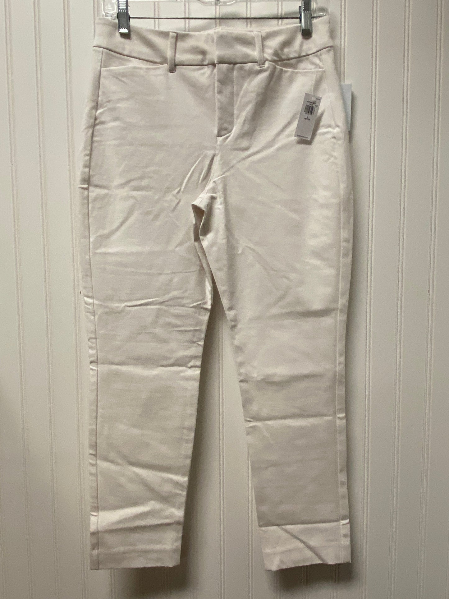 White Pants Other Old Navy, Size 6petite
