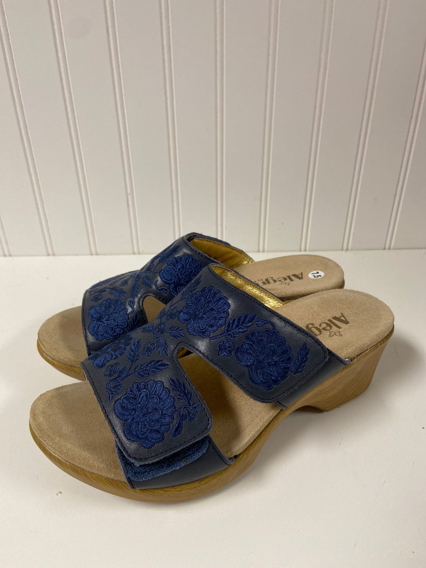 Navy Sandals Heels Wedge Alegria, Size 7.5