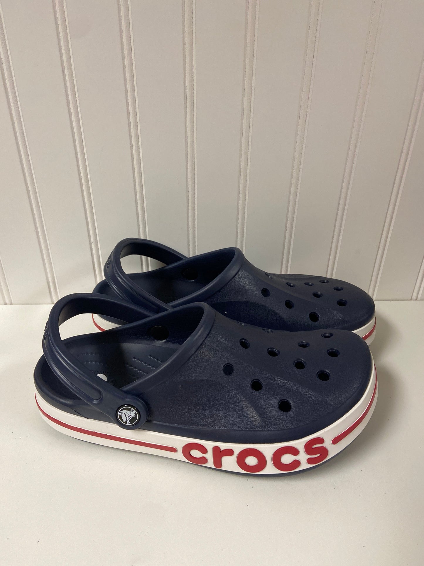 Navy Shoes Flats Crocs, Size 9
