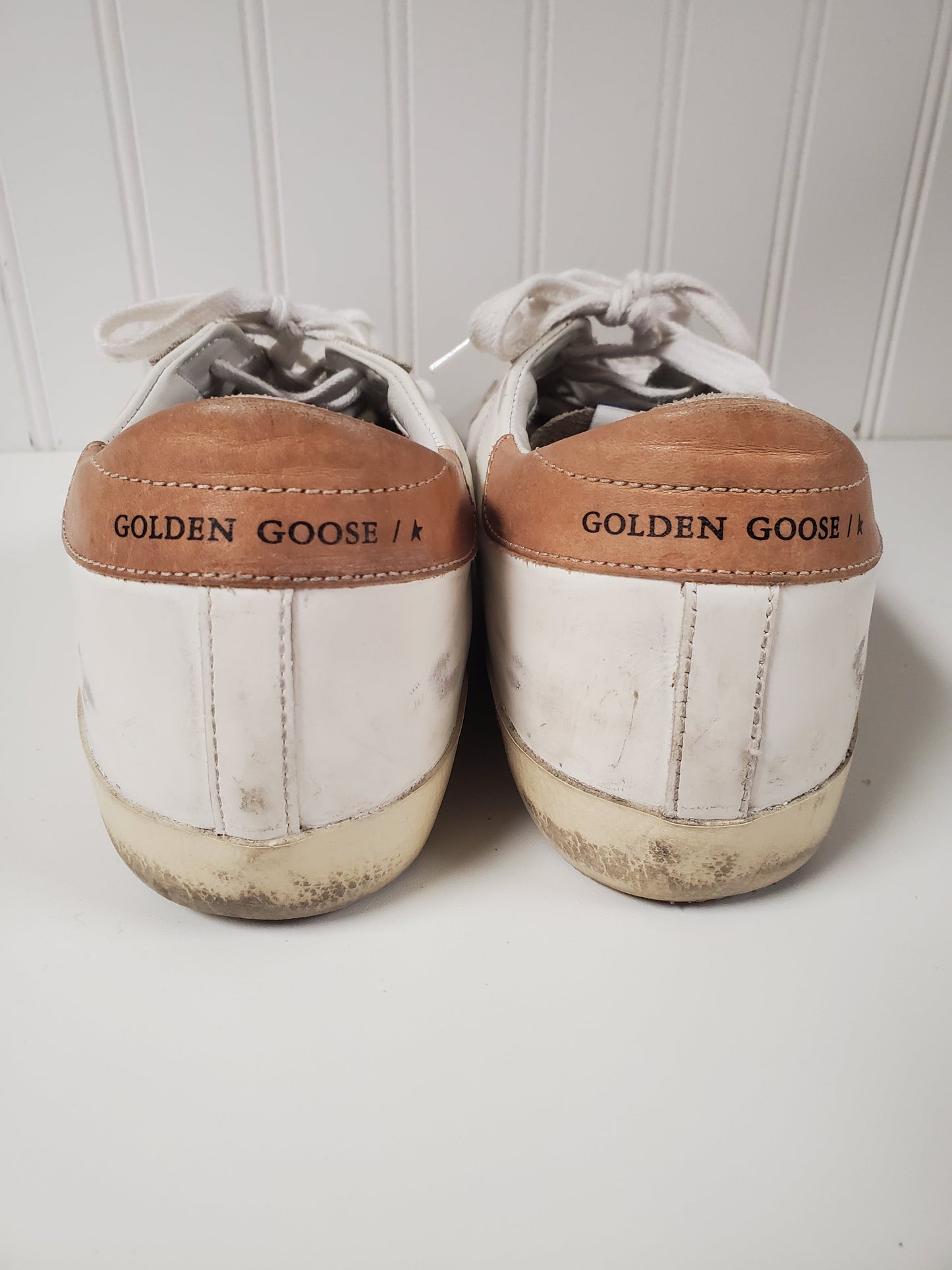 Shoes Luxury Designer By Golden Goose In Black & White, Size: 10.5