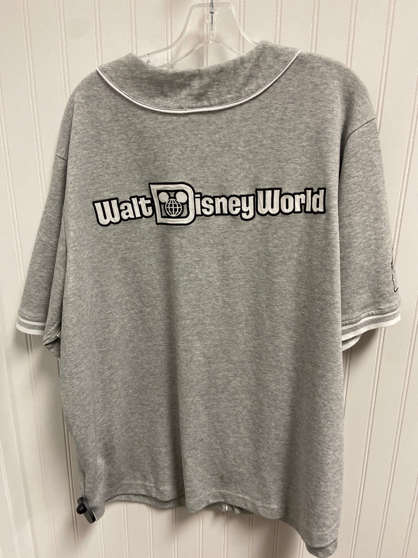 Top Short Sleeve By Disney Store In Grey, Size: Xl