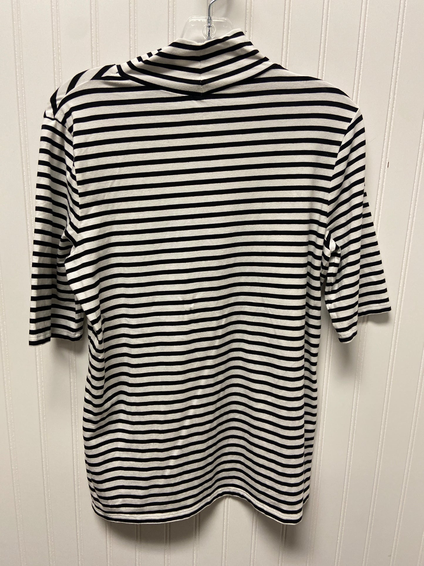 Top Short Sleeve Basic By Chicos In Striped Pattern, Size: M