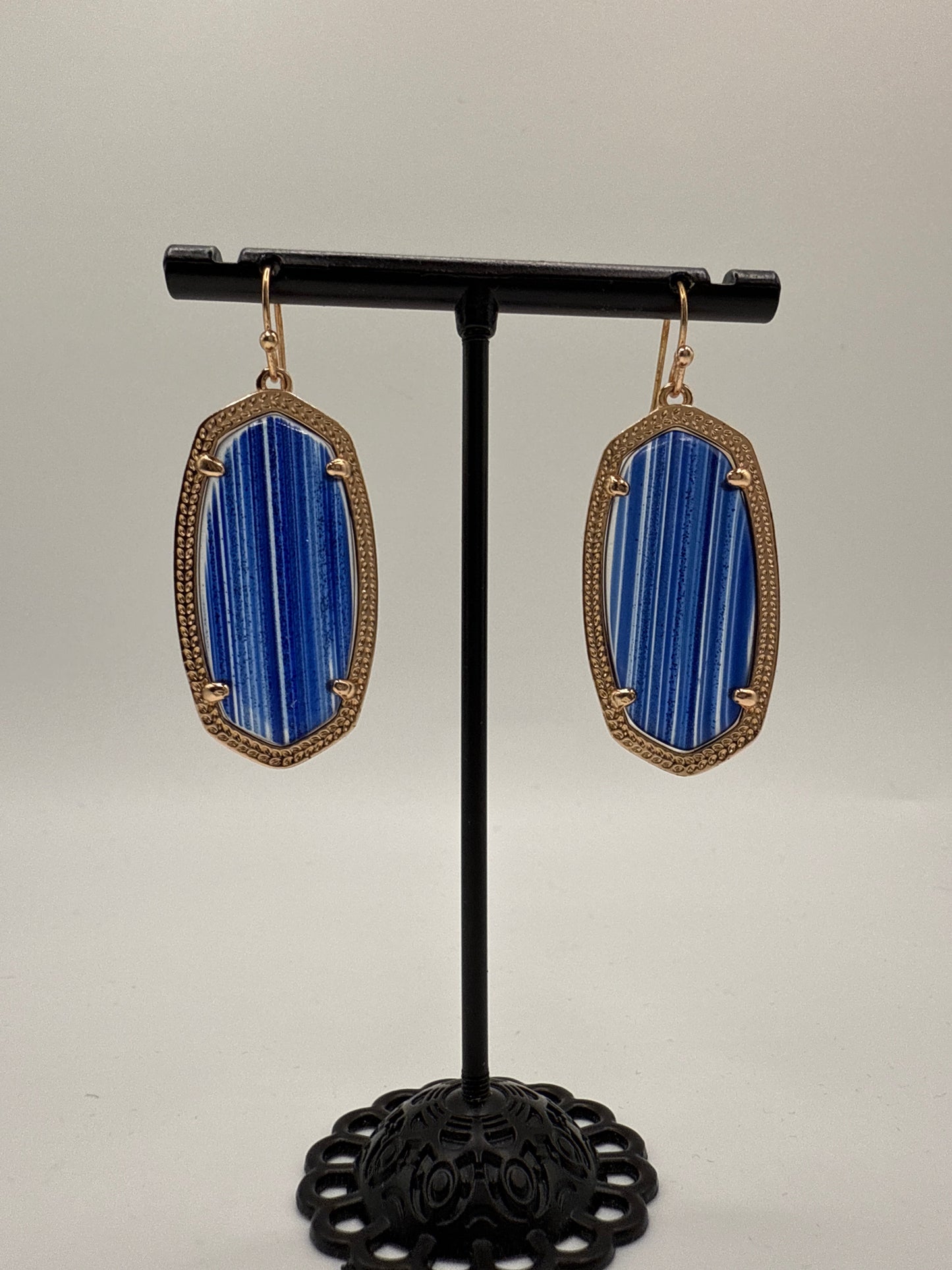 Earrings Dangle/drop By Kendra Scott, Size: 1