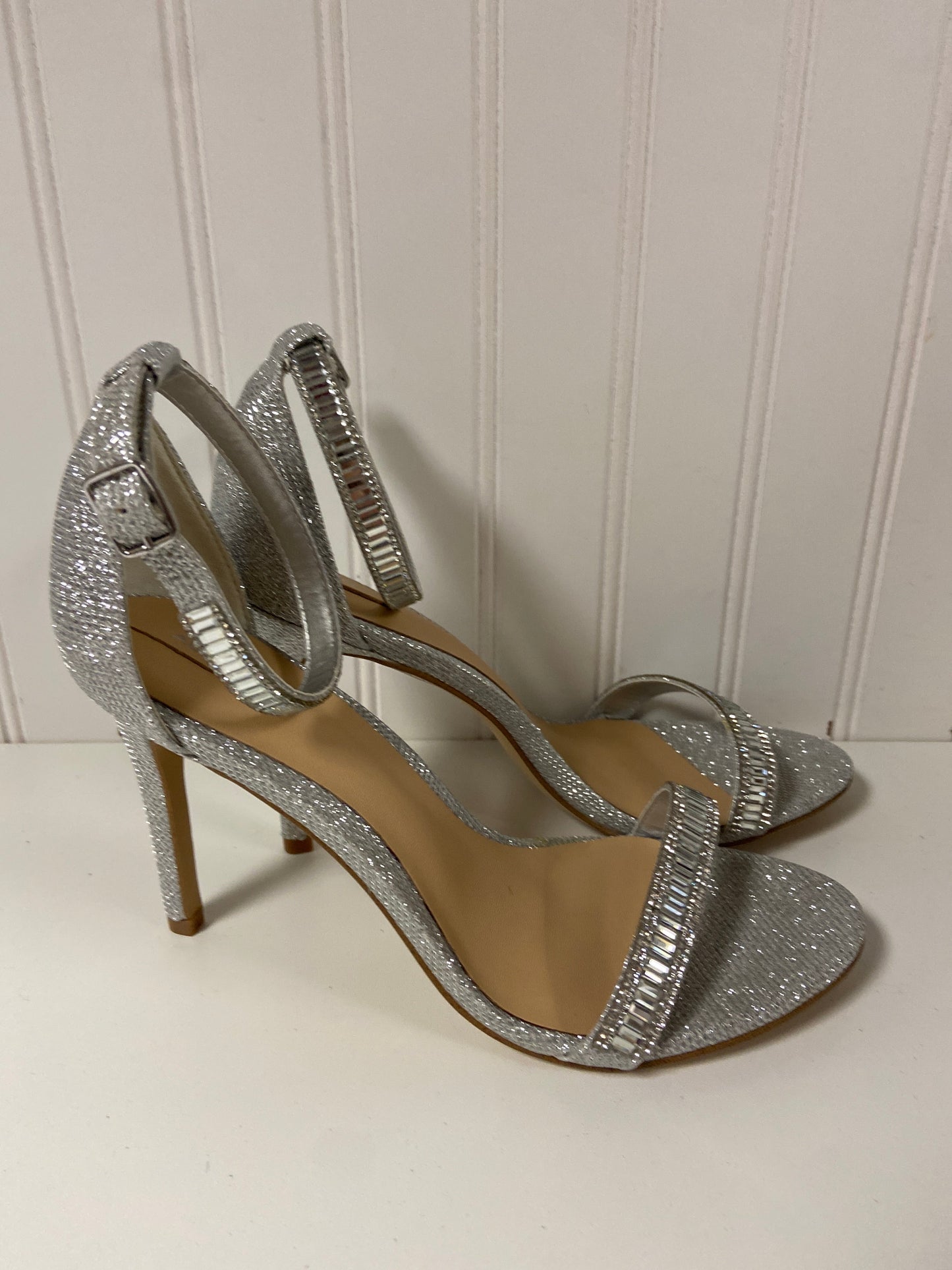 Sandals Heels Kitten By Aldo In Silver, Size: 9