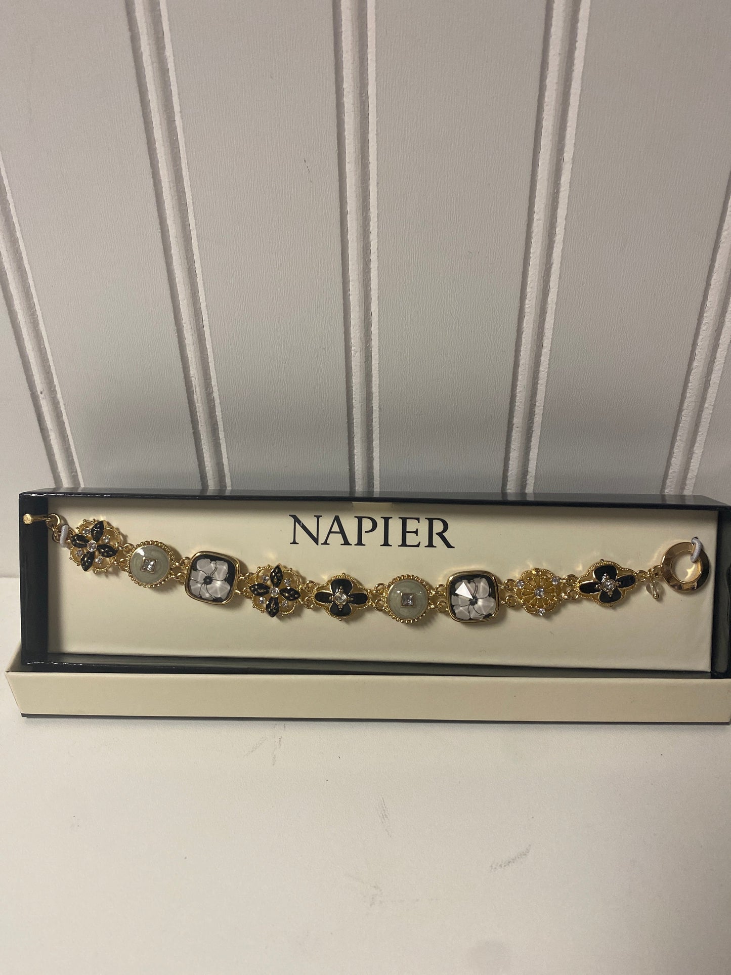 Bracelet Other By Napier, Size: 1