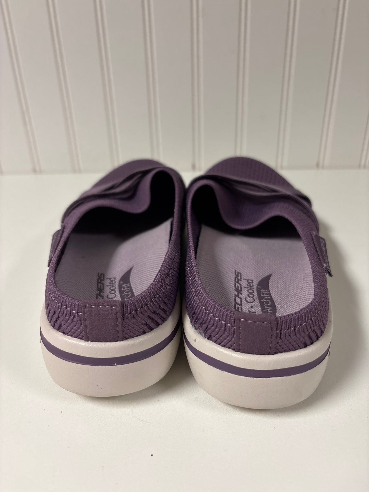 Shoes Flats By Skechers In Purple, Size: 7