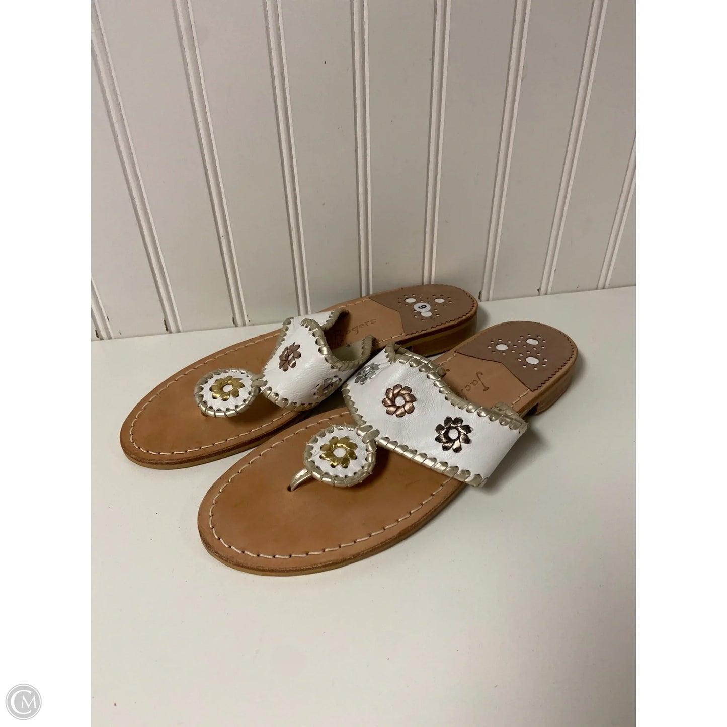 Sandals Flip Flops By Jack Rogers In White, Size: 9