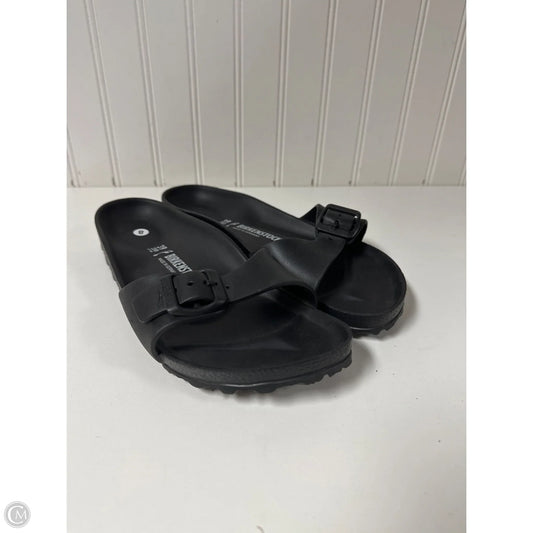 Sandals Flats By Birkenstock In Black, Size: 8