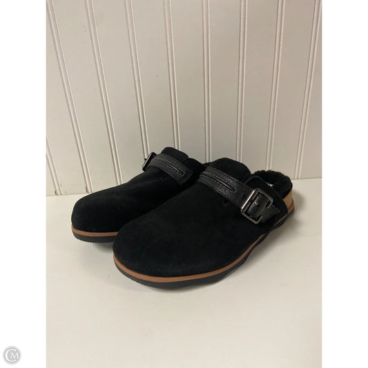 Shoes Flats By Clarks In Black, Size: 8.5