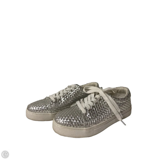 Shoes Sneakers By Isaac Mizrahi Live Qvc In Silver, Size: 8