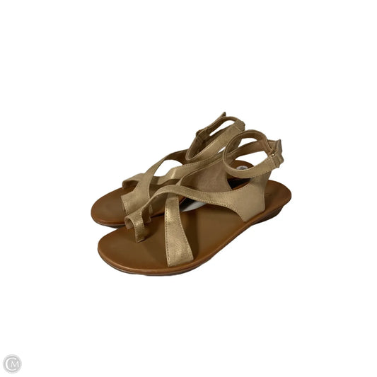 Sandals Flats By Naturalizer In Gold, Size: 9.5