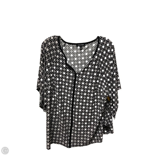 Top Short Sleeve By Roz And Ali In Black & White, Size: 1x