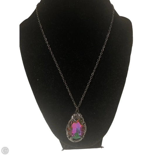 Necklace Pendant By Clothes Mentor, Size: 1