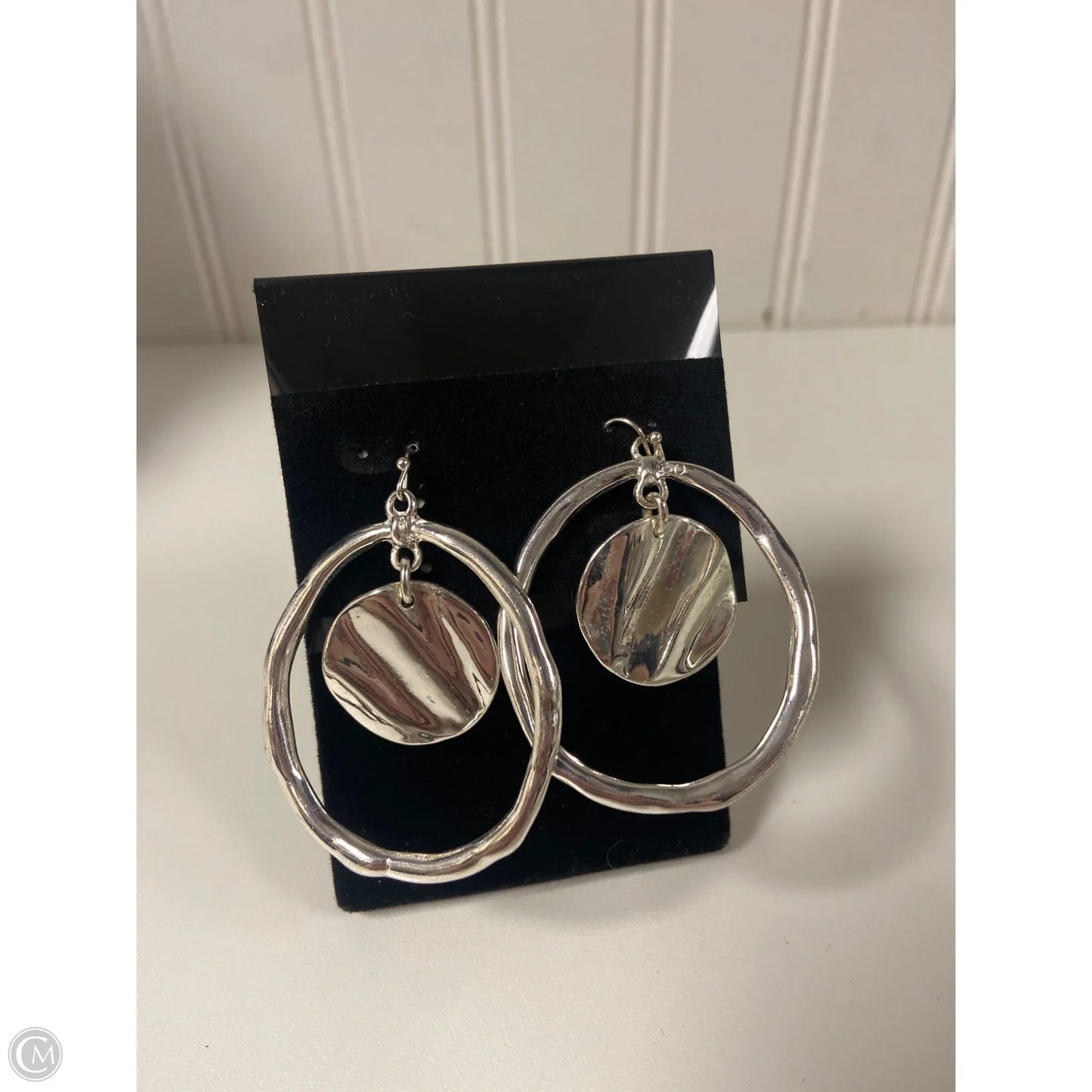 Earrings Dangle/drop By Clothes Mentor, Size: 1