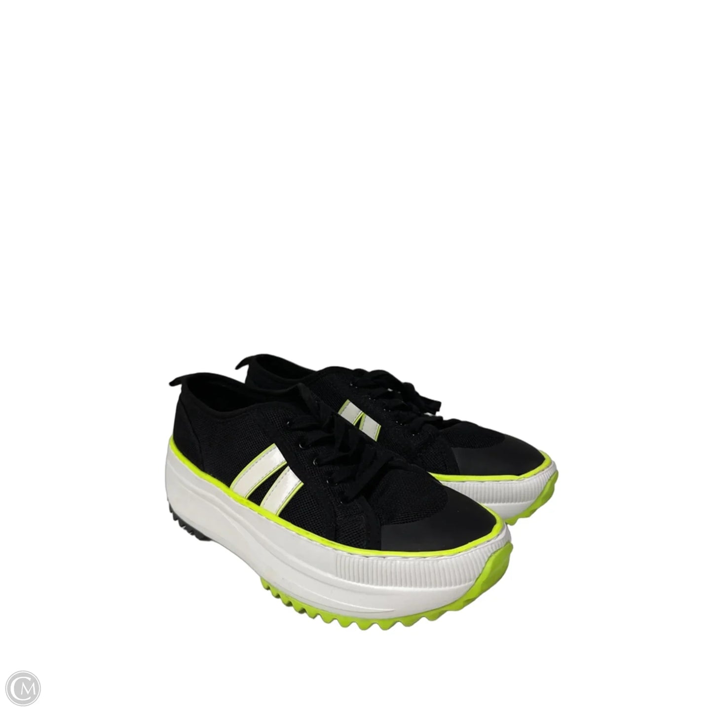 Shoes Sneakers By Joy Joy In Black & White, Size: 8.5
