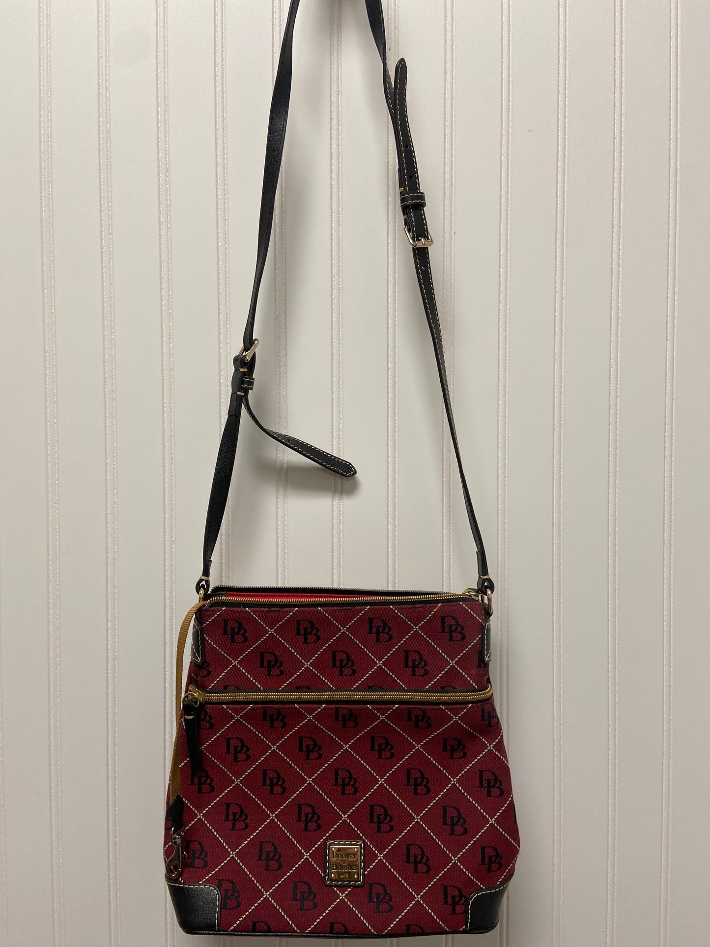 Handbag Designer By Dooney And Bourke  Size: Medium