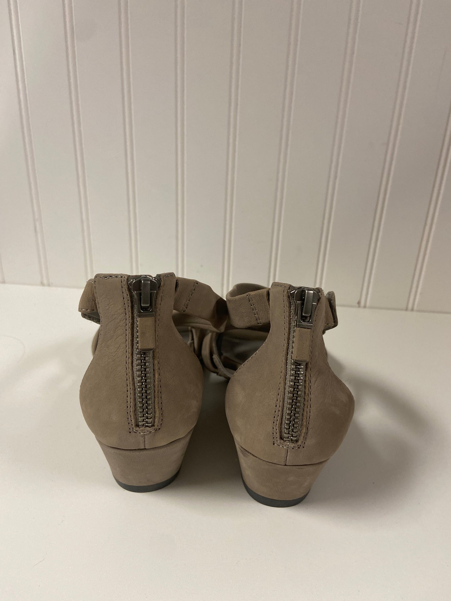 Sandals Heels Wedge By Eileen Fisher In Taupe, Size: 7.5