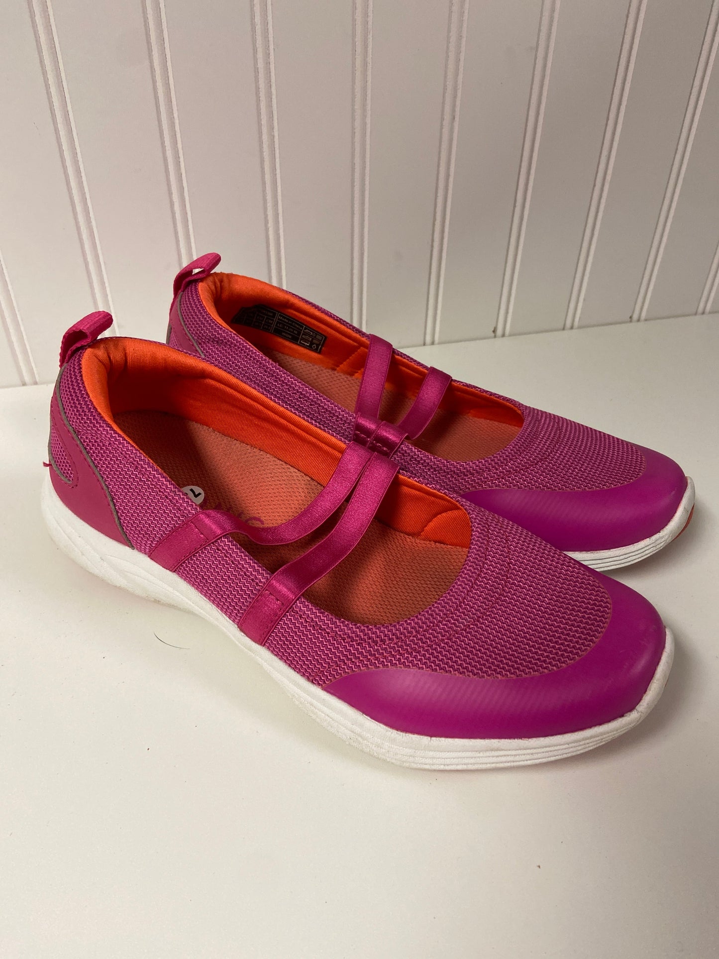 Shoes Athletic By Vionic In Pink, Size: 7.5