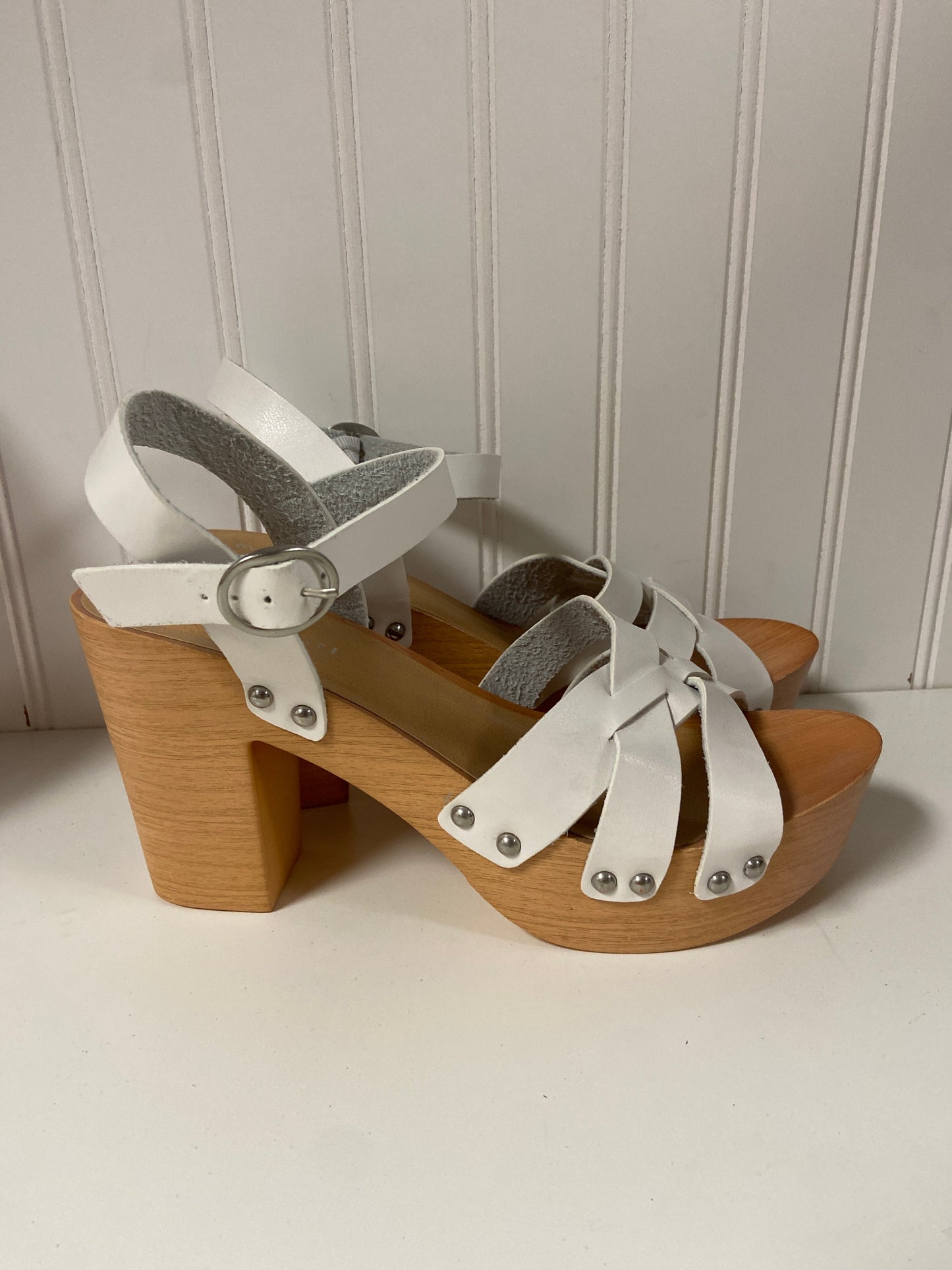 Sandals Heels Block By Madden Girl In White, Size: 10