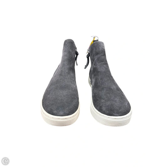 Boots Ankle Flats By Sofft In Grey, Size: 7