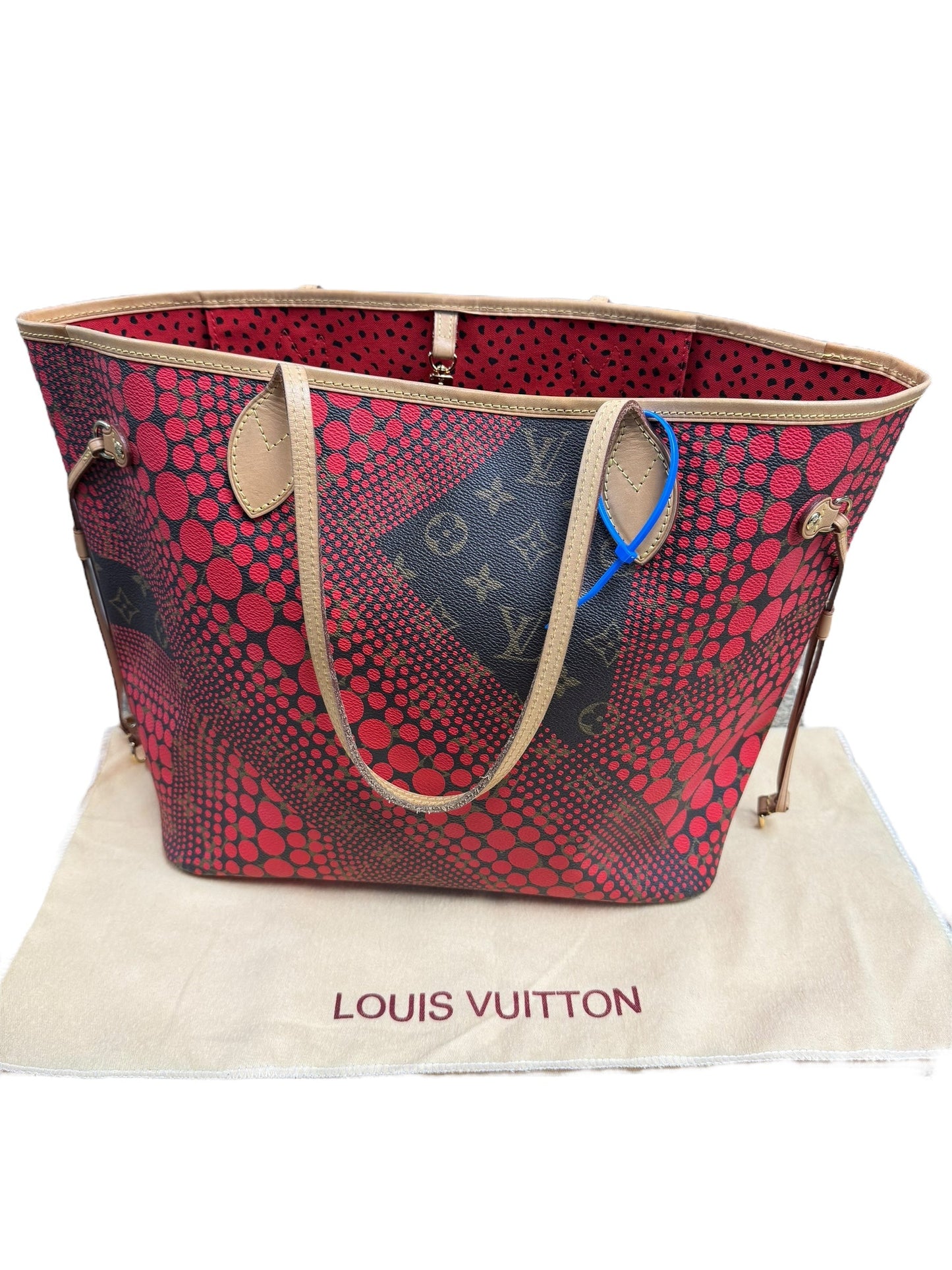 Handbag Designer By Louis Vuitton  Size: Large