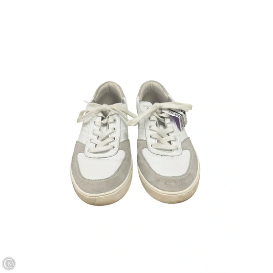 Shoes Sneakers By Naturalizer In White, Size: 8.5