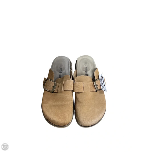 Shoes Flats By Cushionaire In Tan, Size: 6.5