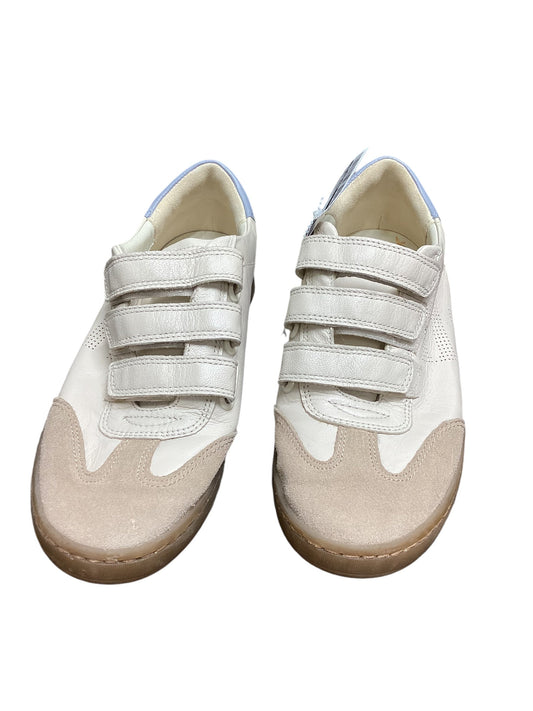 Shoes Sneakers By Sam Edelman In Cream & Tan, Size: 6