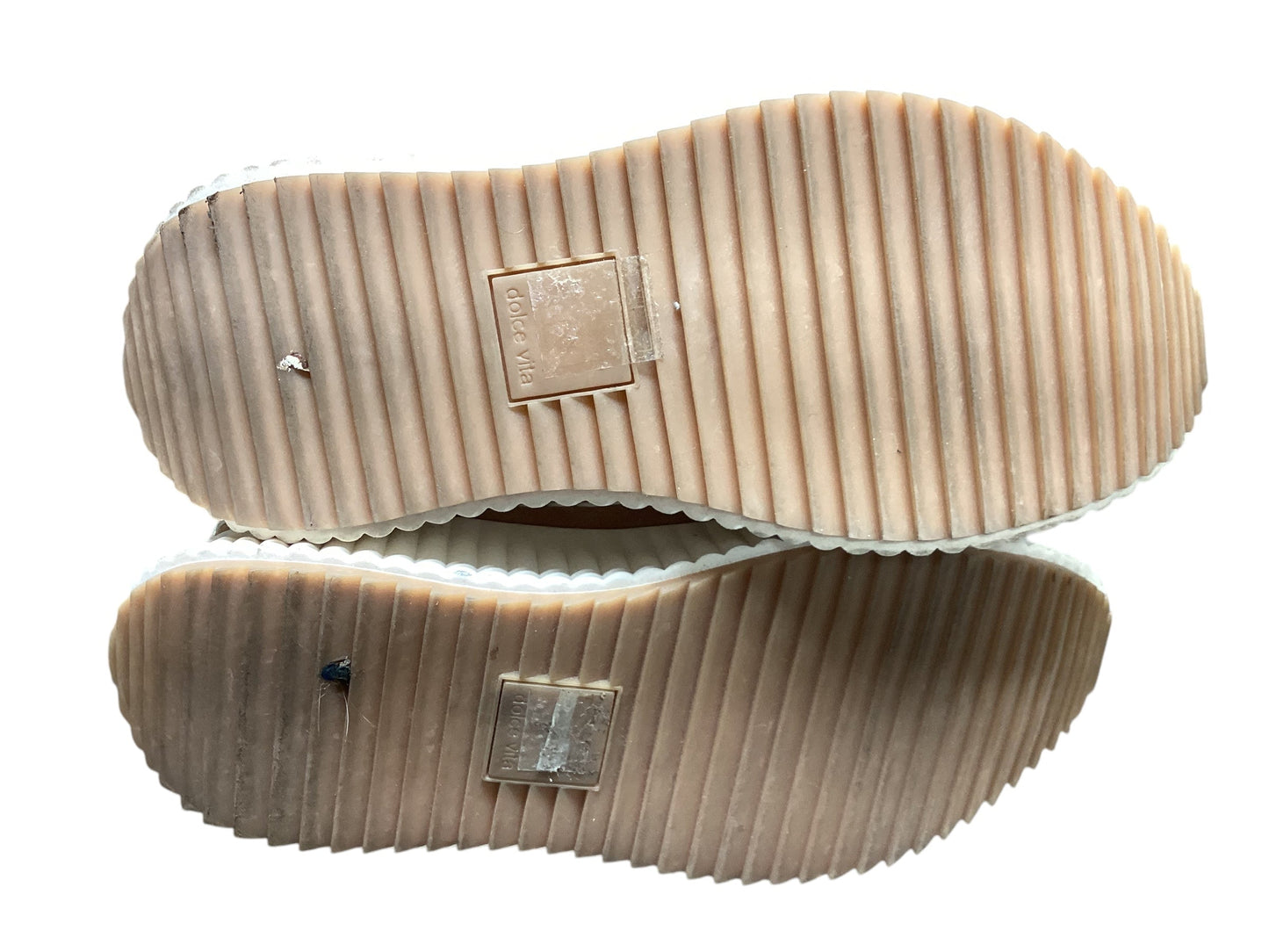 Shoes Sneakers By Dolce Vita In Cream & Tan, Size: 7