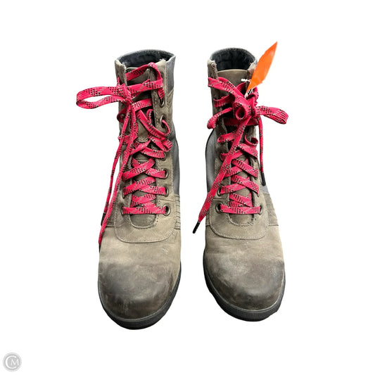 Boots Ankle Heels By Sorel In Grey, Size: 8.5