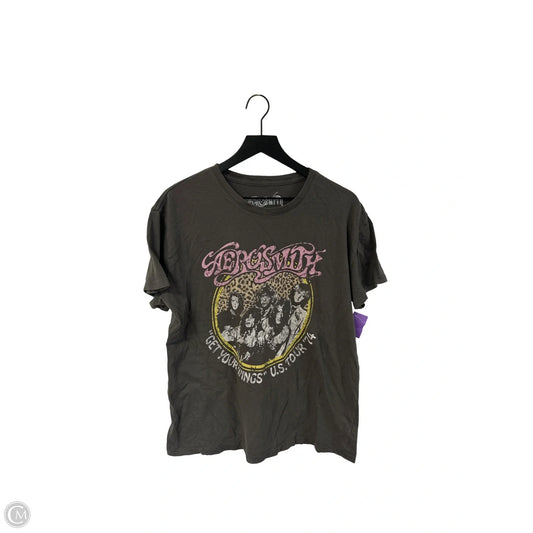 Top Short Sleeve Basic By Clothes Mentor In Grey, Size: Xxl