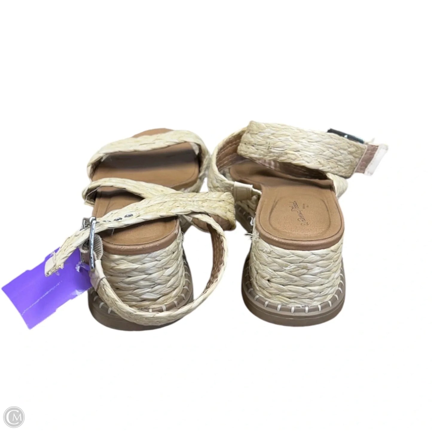 Sandals Flats By Universal Thread In Tan, Size: 9