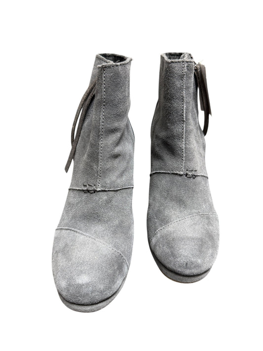 Boots Ankle Heels By Toms In Grey, Size: 7