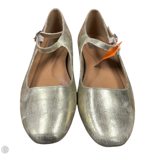 Shoes Flats By Dolce Vita In Gold, Size: 9