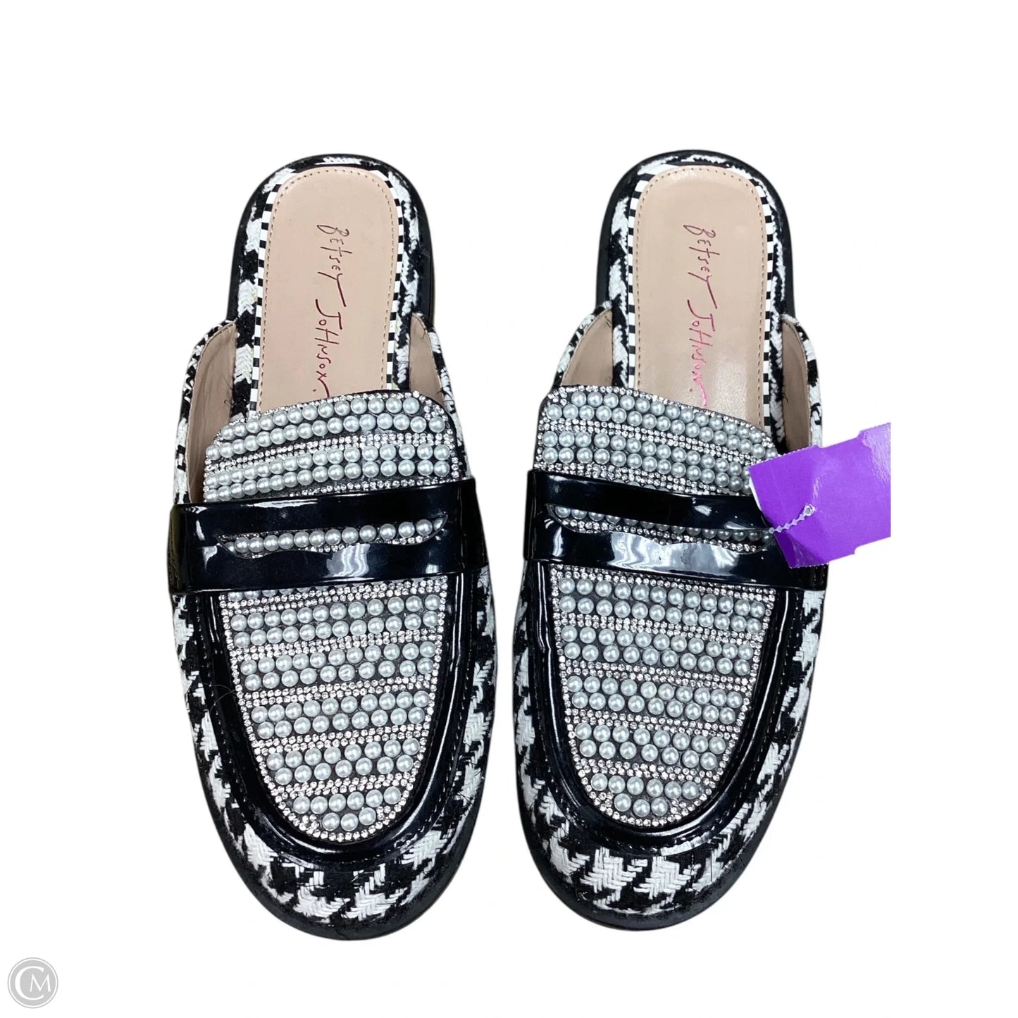 Shoes Flats By Betsey Johnson In Black & White, Size: 9