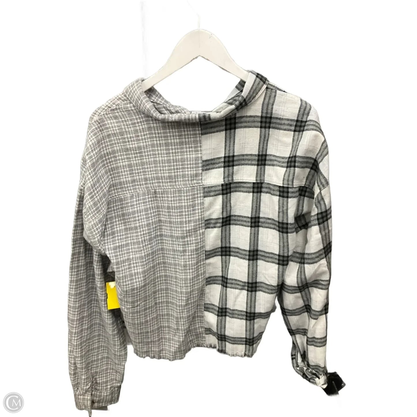 Top Long Sleeve By Aeropostale In Grey, Size: Xxl