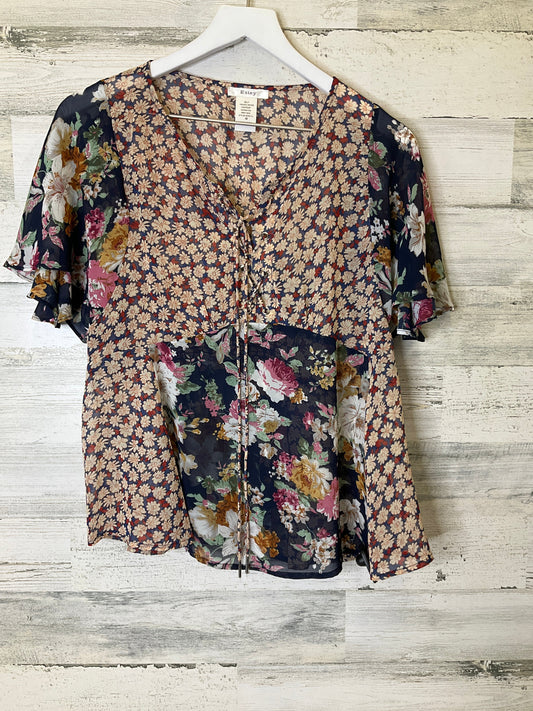 Top Short Sleeve By Esley  Size: M