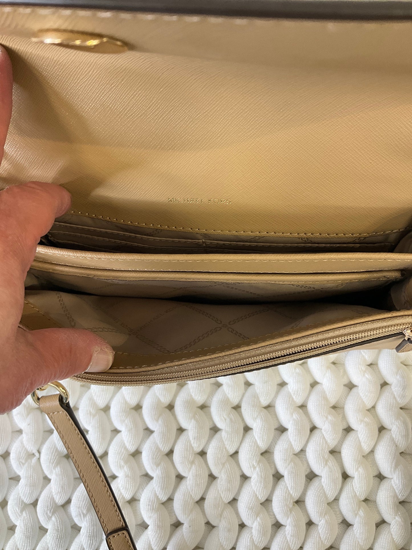 Crossbody Designer Michael Kors, Size Medium