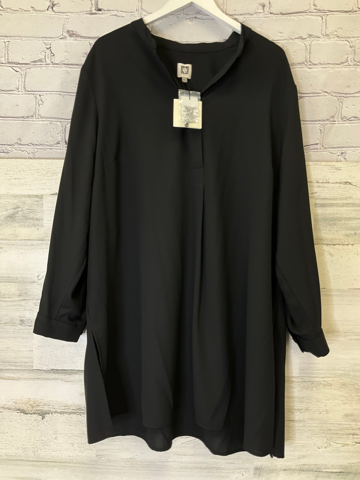 Black Top Long Sleeve Anne Klein, Size 3x