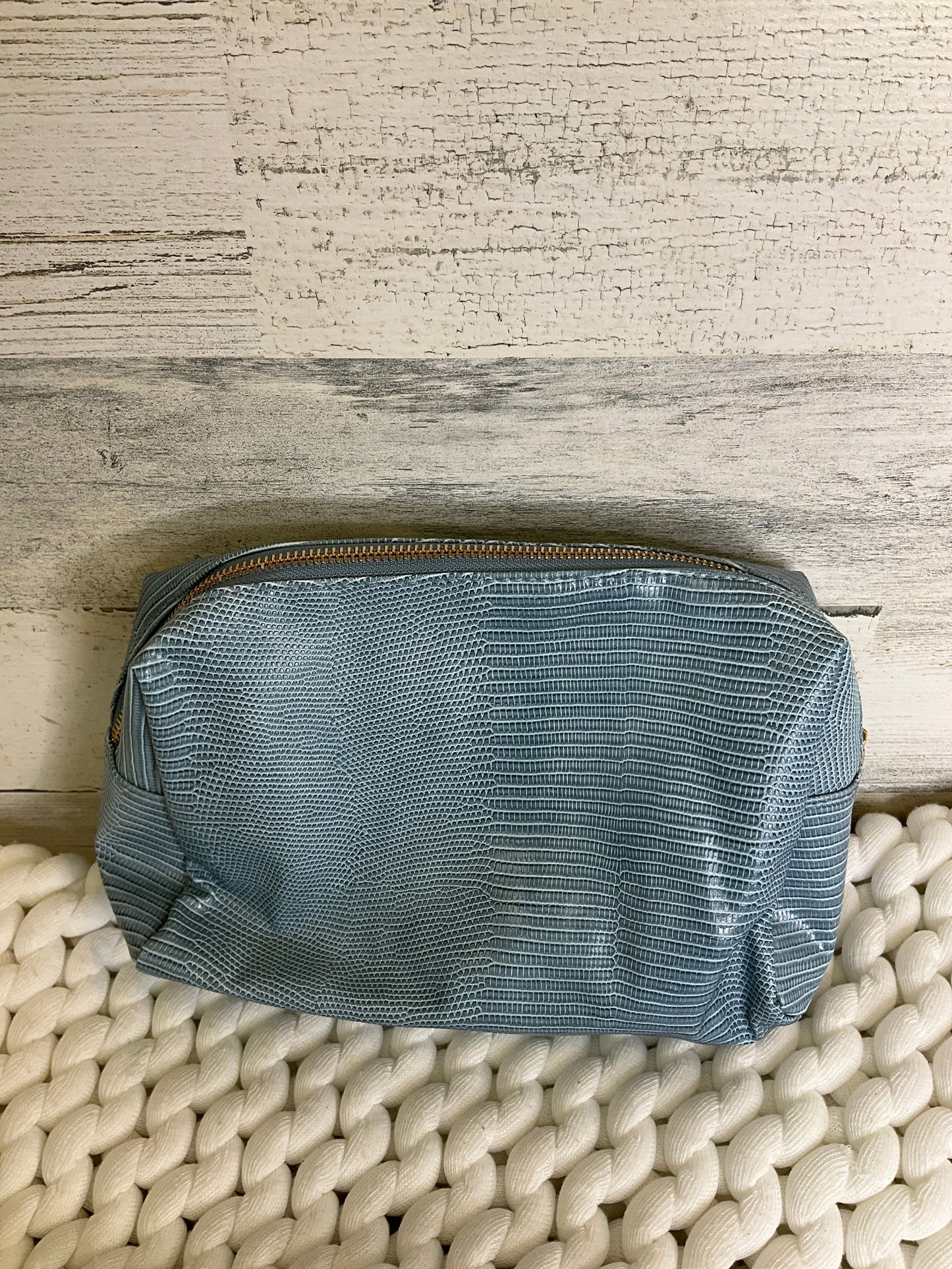 Makeup Bag Vince Camuto, Size Small