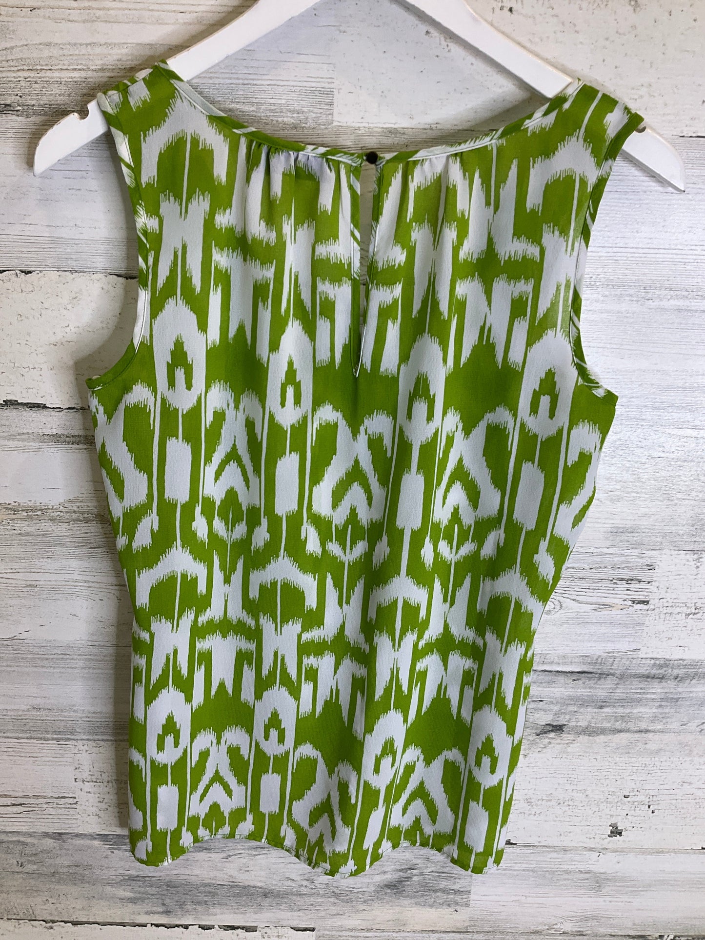 Green & White Top Sleeveless Ana, Size S