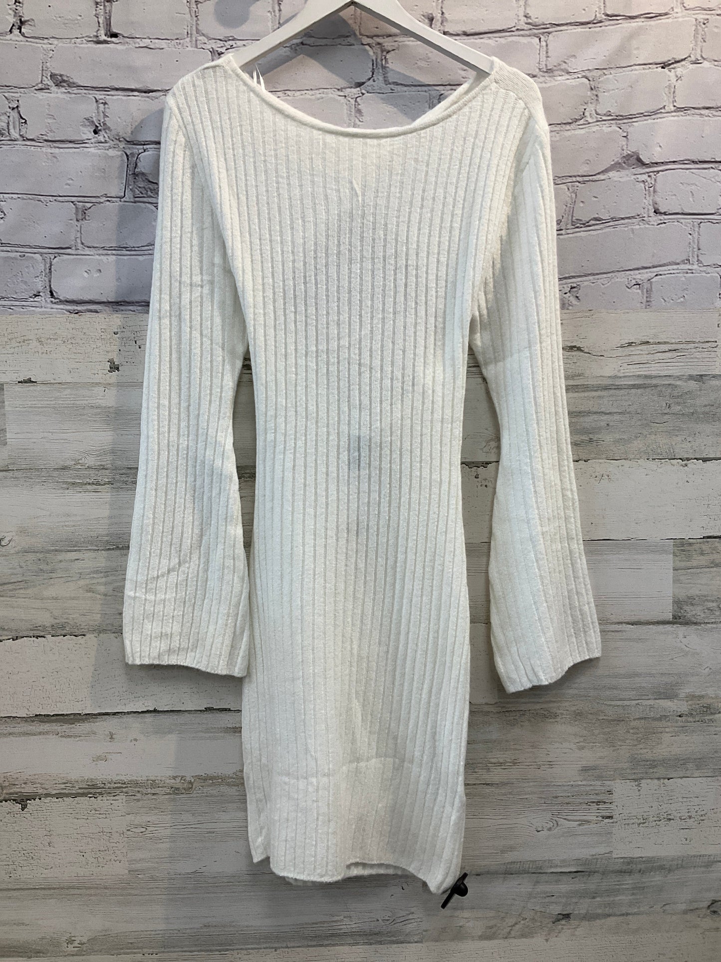 Dress Sweater By Divided In White, Size: M