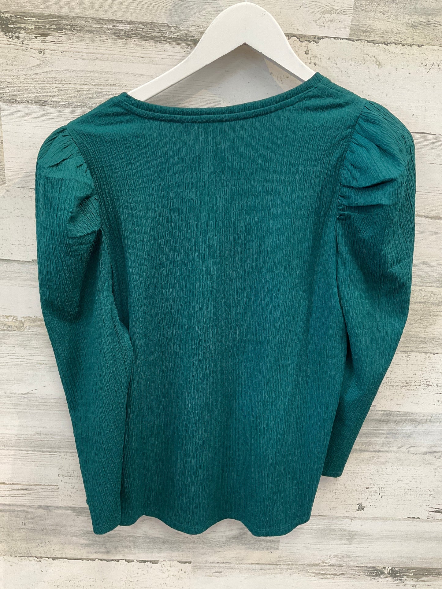 Top Long Sleeve By Chicos In Green, Size: M