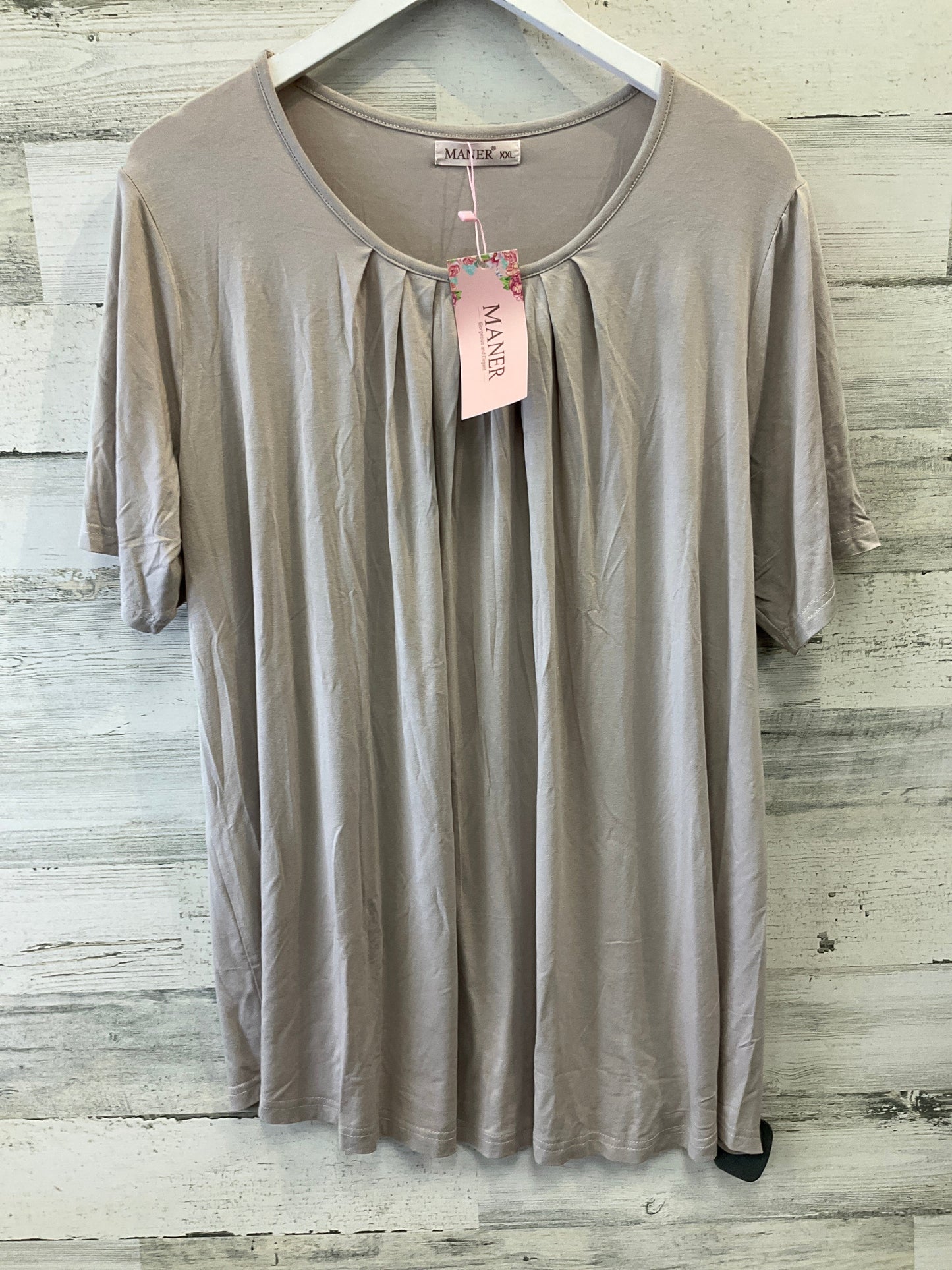 Top Short Sleeve By Clothes Mentor In Tan, Size: 2x