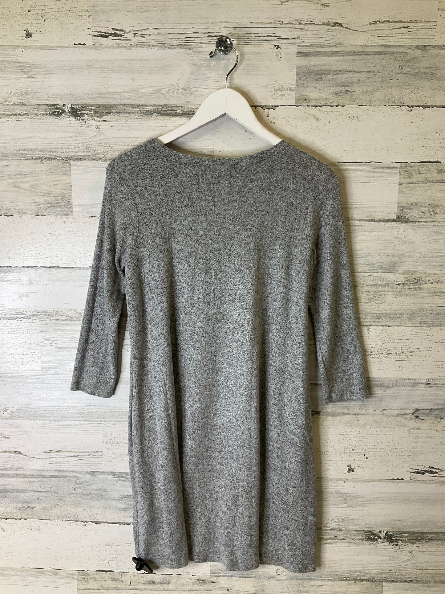 Dress Casual Short By Forever 21 In Grey, Size: S