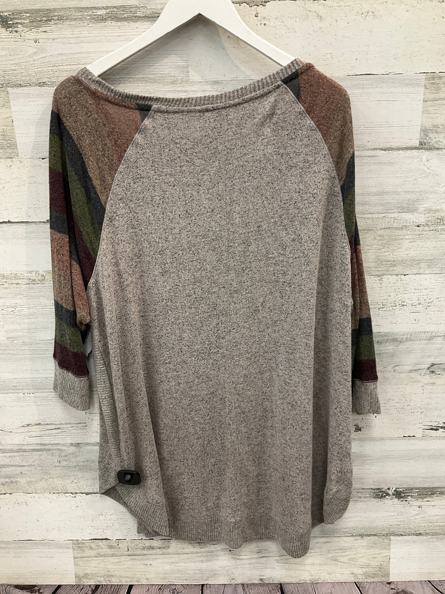 Top 3/4 Sleeve By Maurices In Tan, Size: 2x