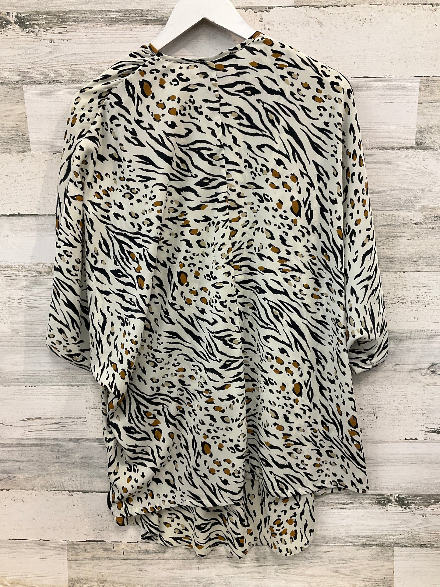 Top 2pc Sleeveless By Karen Kane In Animal Print, Size: Xs