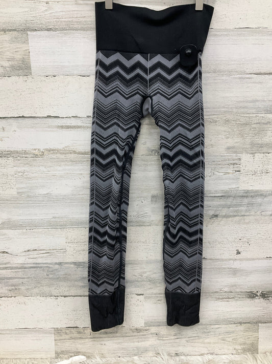 Athletic Leggings By Lululemon In Black & Grey, Size: Xs