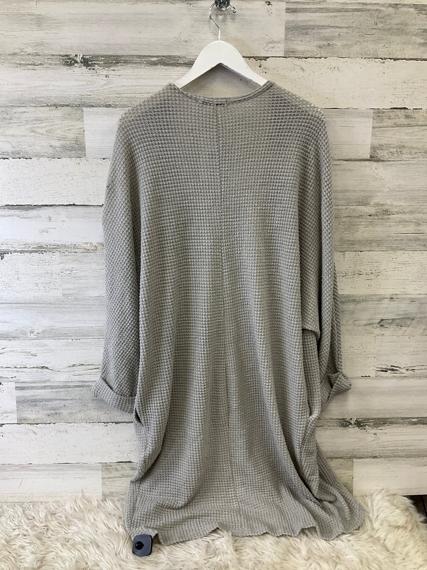 Cardigan By Clothes Mentor In Grey, Size: Xl